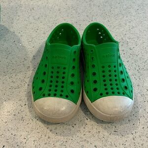 Native Shoes (Jefferson Sugarlite) Size 7